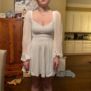White sparkly long sleeve dress xs new with tags